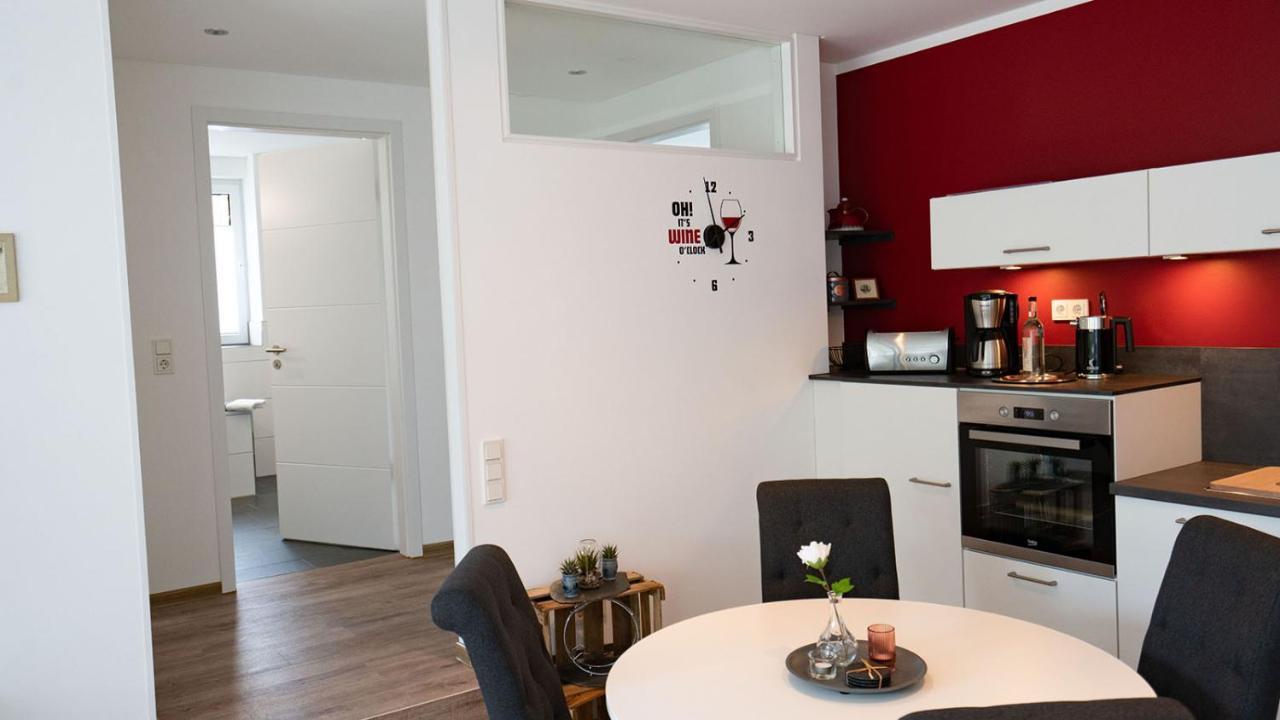 Neu Mont Royal Suiten 2 Bis 4 Personen ทราเบิน-ทราร์บาค ภายนอก รูปภาพ
