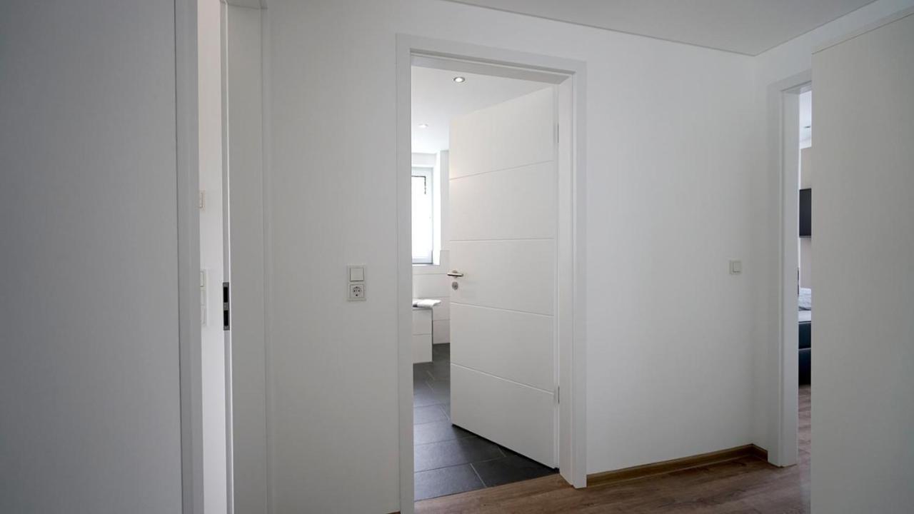 Neu Mont Royal Suiten 2 Bis 4 Personen ทราเบิน-ทราร์บาค ภายนอก รูปภาพ